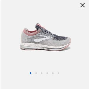 Brooks Bedlam Tennis Shoes size 7.5